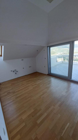 Two bedroom apartment in Budva near the old town